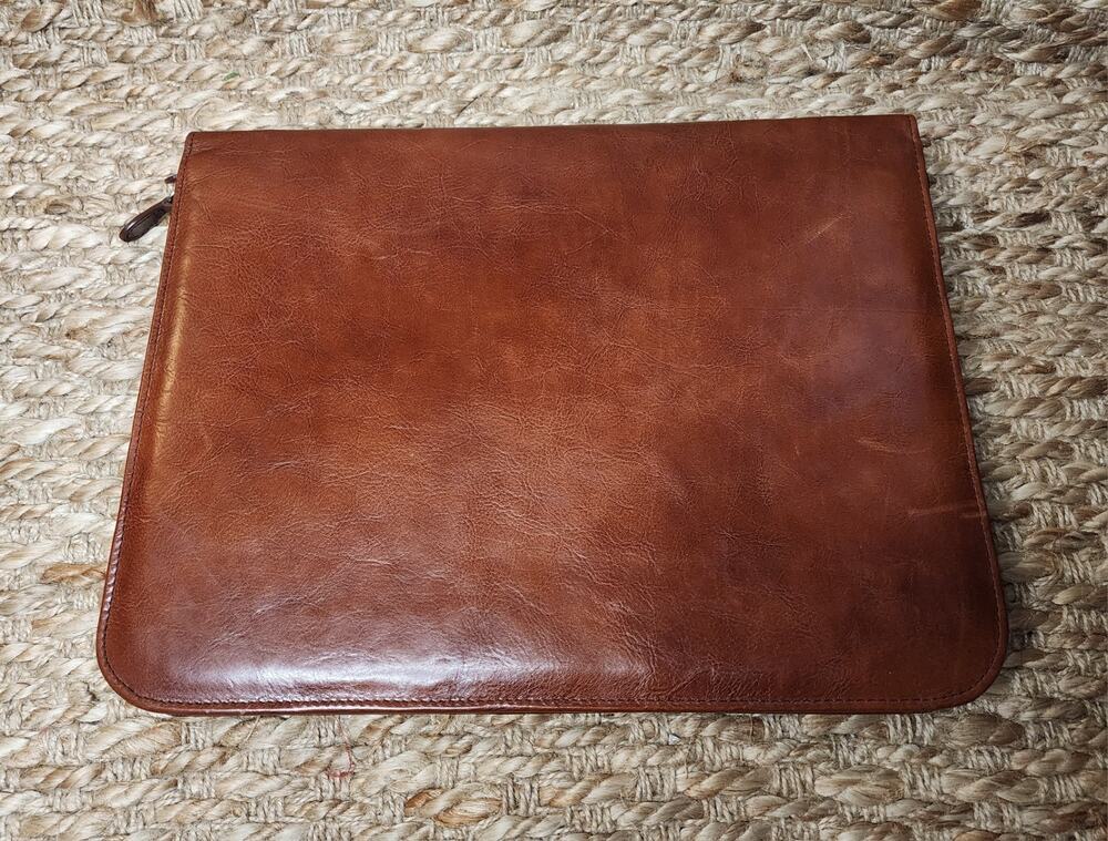 NEW! WILSON's ZIPPER PEBBLE BROWN PELLE STUDIO WORK BUSINESS PORTFOLIO